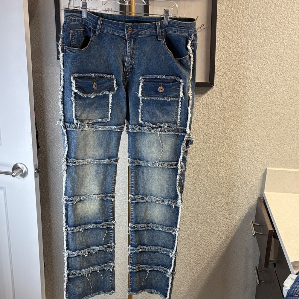 ROMWE Men's Distressed Blue Boot Cut Jeans